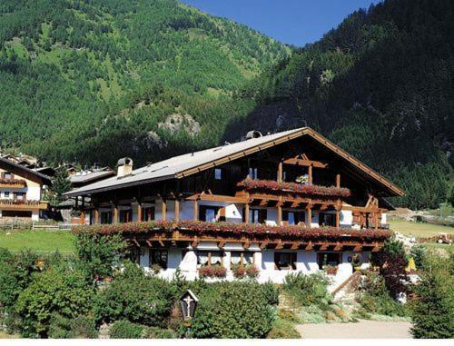 Residence Gruenwald Valles Exterior foto